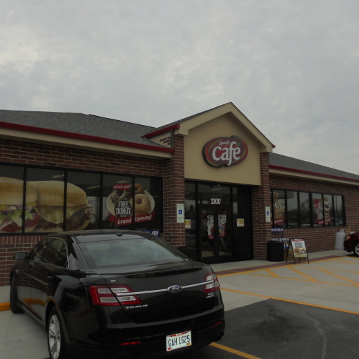 Storefront of Speedway in Effingham, IL